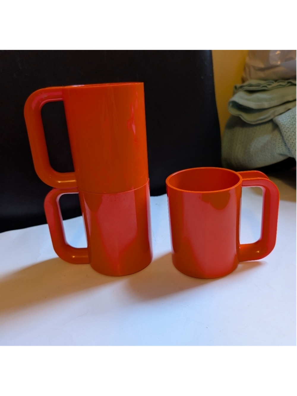 Heller Lella and Massimo Vignelli orange vintage stacking melamine mugs x 3